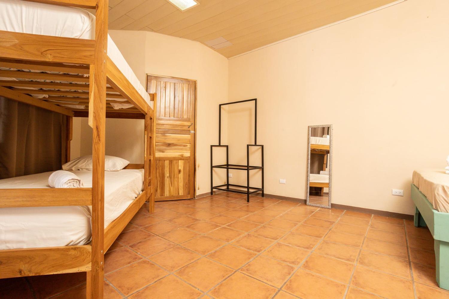 Hospedaje Papalotes Quepos Ngoại thất bức ảnh